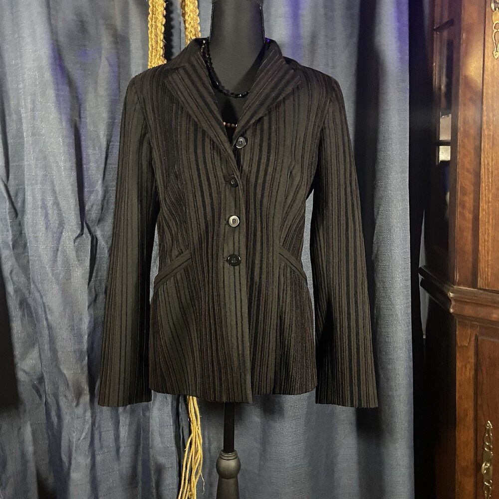 Doncaster Italy Black Pleated Jacket Women's Size 4 Tailored Designer Blazer VTG